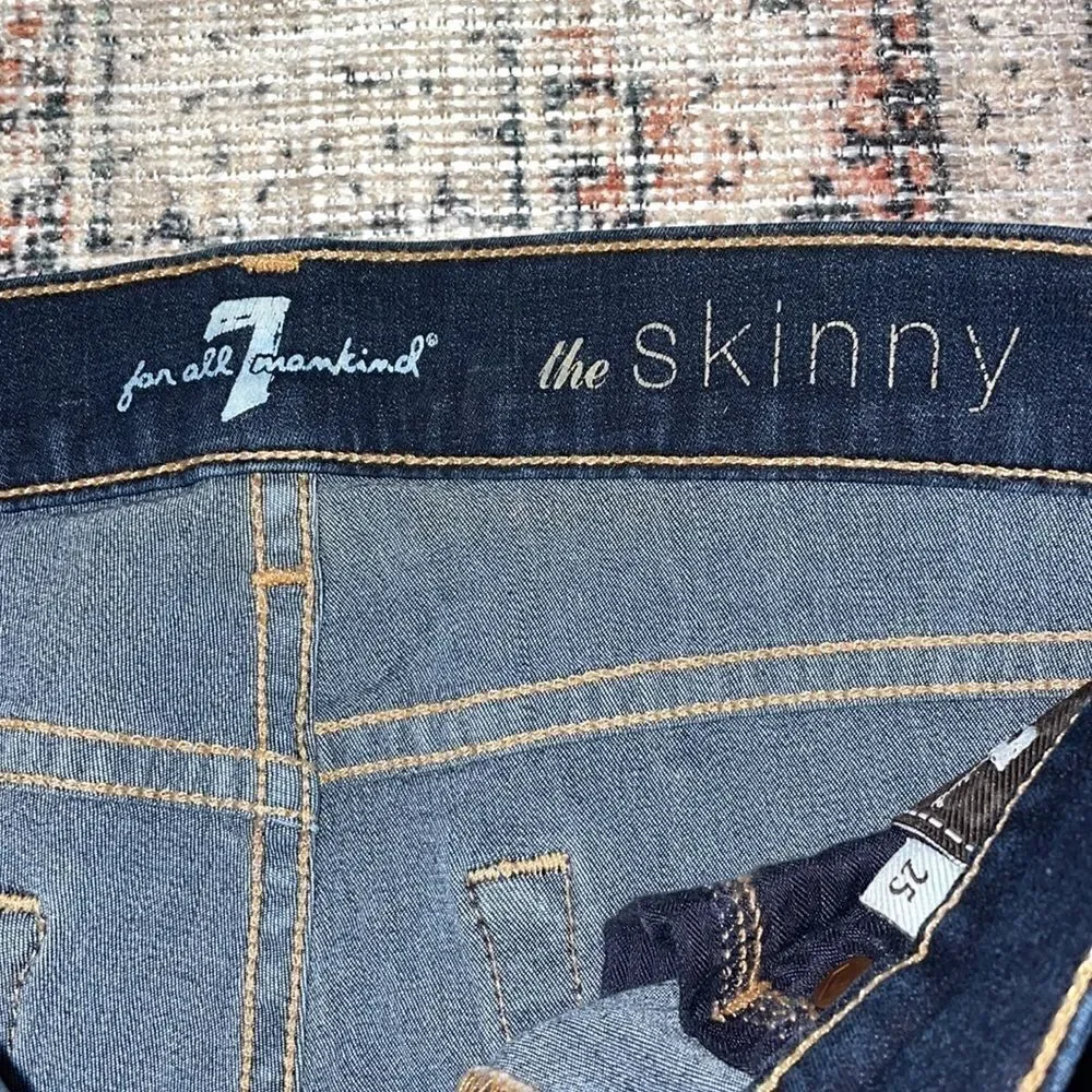 7 For All Mankind the Skinny Jean, Size 25 - Picture 12 of 13